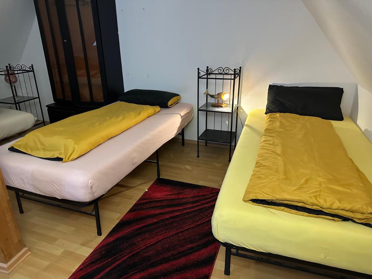 Ferienzimmer Healing Und Montuerwohnung Weissenfels Exterior photo