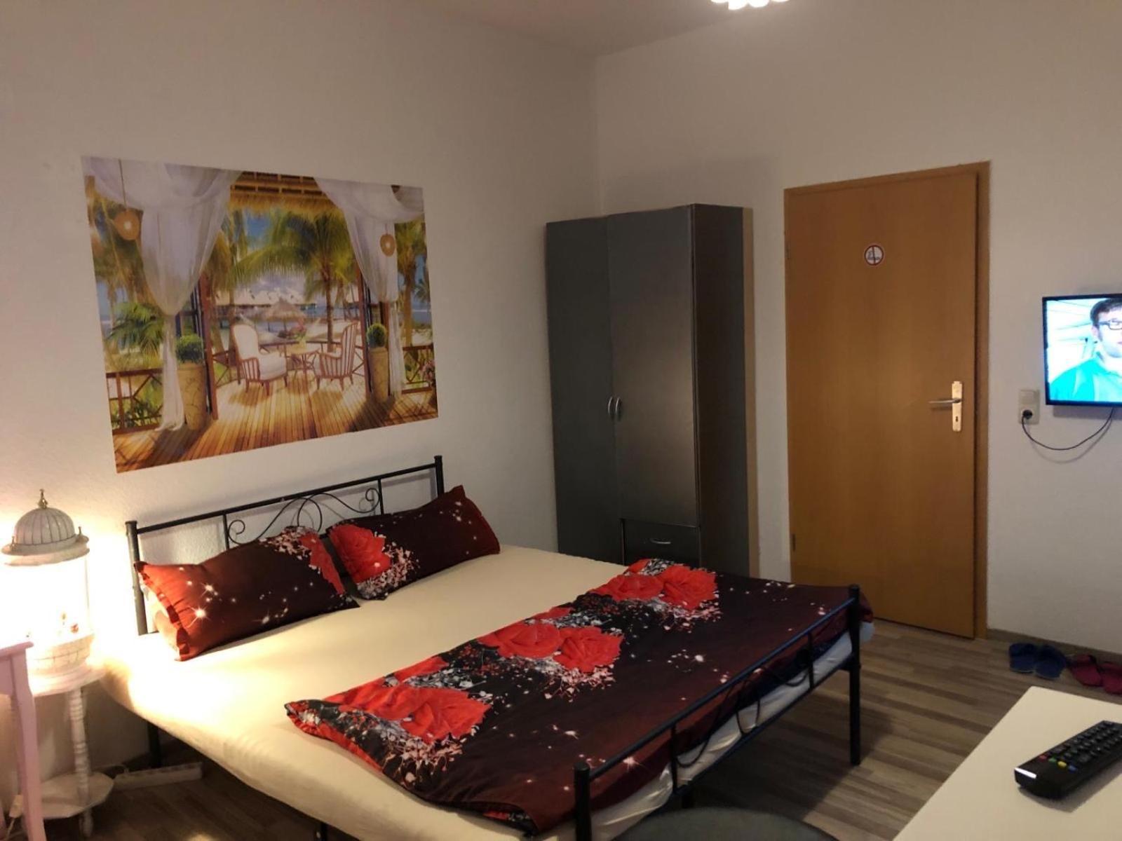 Ferienzimmer Healing Und Montuerwohnung Weissenfels Exterior photo