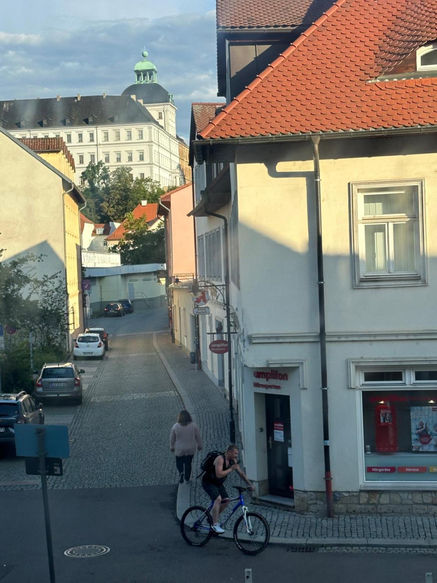 Ferienzimmer Healing Und Montuerwohnung Weissenfels Exterior photo