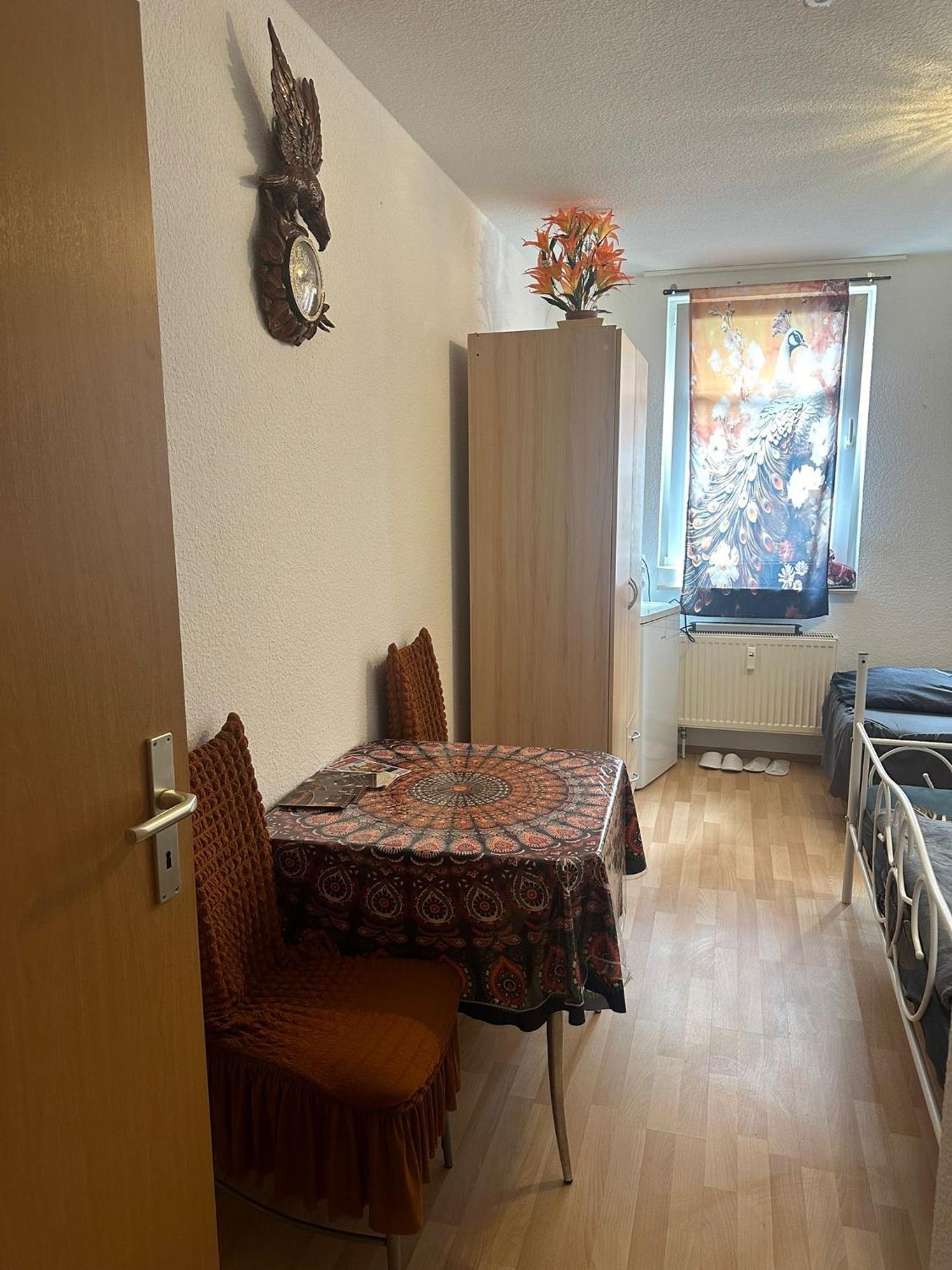 Ferienzimmer Healing Und Montuerwohnung Weissenfels Exterior photo