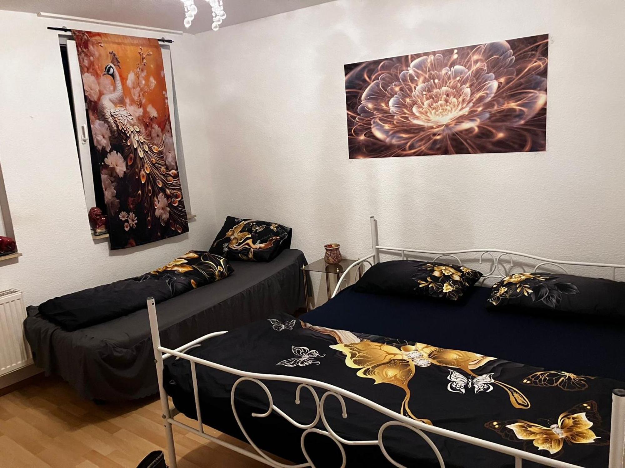 Ferienzimmer Healing Und Montuerwohnung Weissenfels Exterior photo